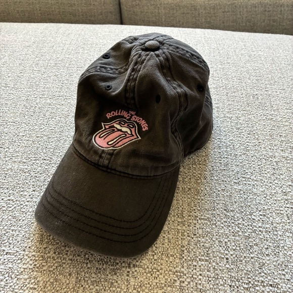 American Eagle Rolling Stones Hat - Picture 3 of 9